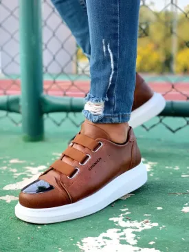 Brown Sneaker CH251